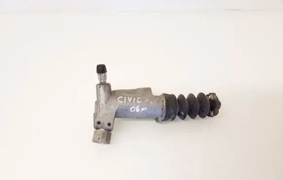 Honda Civic Clutch slave cylinder 