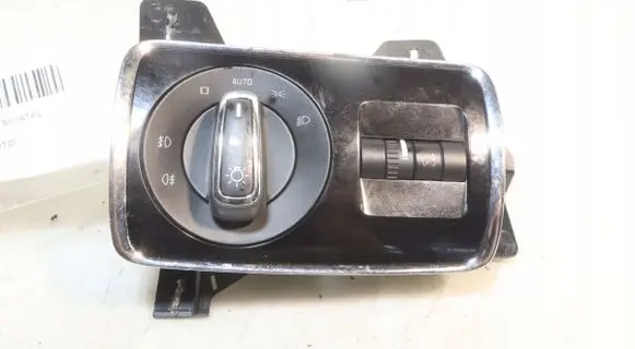 Light switch