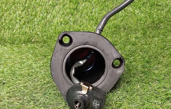 Headlight level adjustment motor