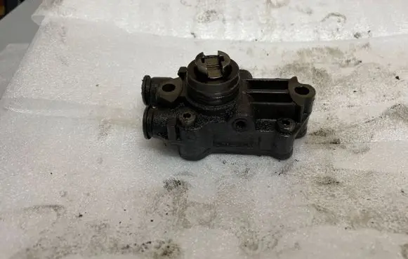Mercedes-Benz E W210 Fuel injection high pressure pump A6110900250