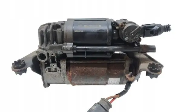 Audi RS7 C7 Other under body part 4430201871