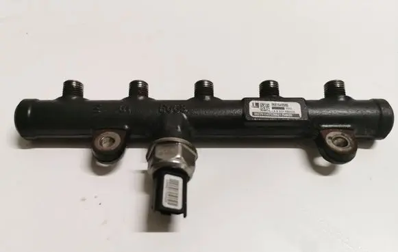 Citroen C4 I Picasso Fuel main line pipe 9681649580