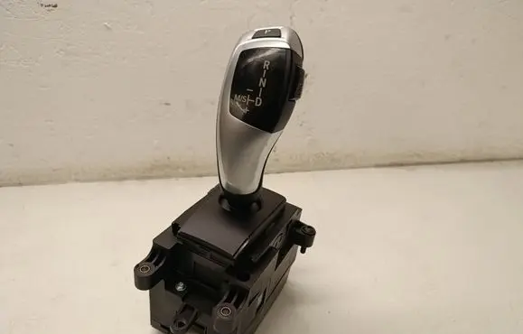 BMW 7 F01 F02 F03 F04 Gear selector 10030728