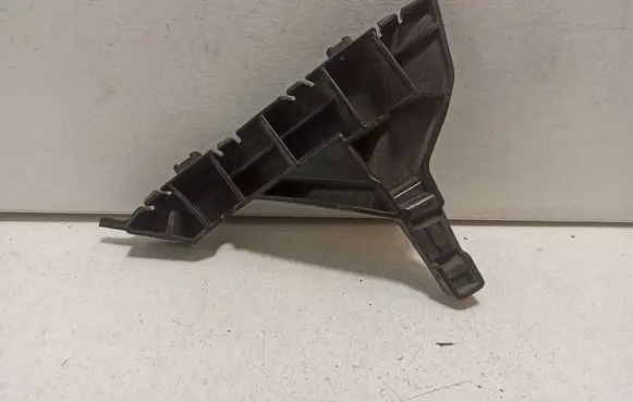 Audi TT TTS RS Mk3 8S Rear bumper mounting bracket 8S0807572
