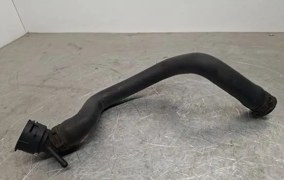 Audi A3 S3 8P Engine coolant pipe/hose 6Q0122291E