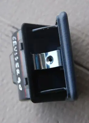 Toyota Land Cruiser (HDJ90) Car ashtray 