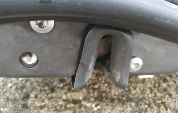 Audi A6 S6 C6 4F Front door lock