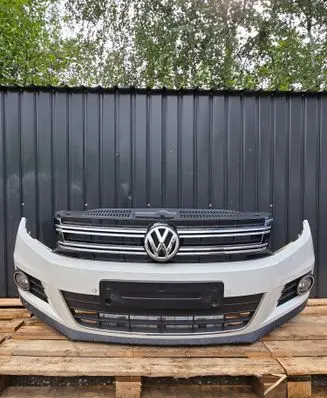 Volkswagen Tiguan Front bumper LB9A
