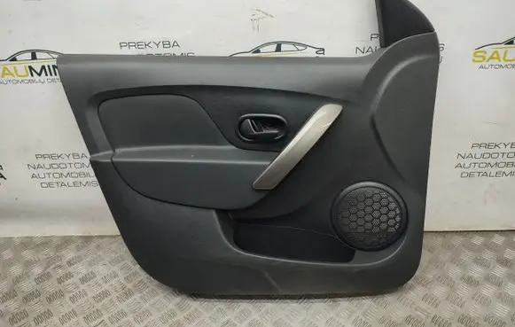 Dacia Sandero II Front door card panel trim 809010192R