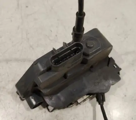 Renault Megane II Front door lock