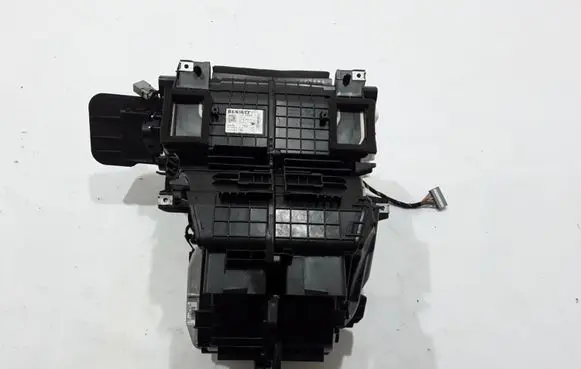 Renault Clio IV Interior heater climate box assembly 272706279R