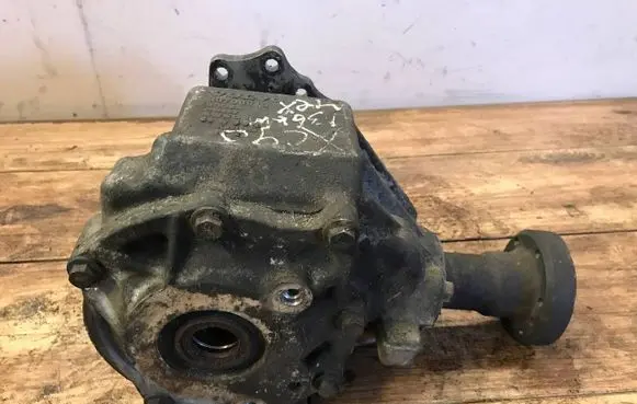 Volvo XC90 Gearbox transfer box case 30700016 06W092