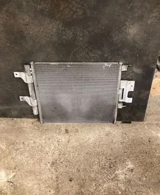 Jaguar XJ X351 A/C cooling radiator (condenser) C2D4079 AW9319710CA