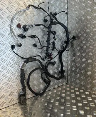 Audi Q3 8U Engine installation wiring loom 04L971595BL