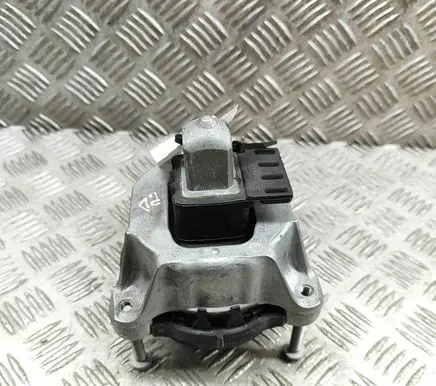 BMW X7 G07 Engine mount bracket 2987952