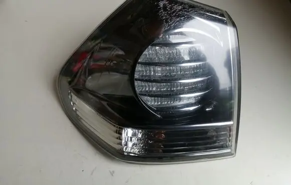 Lexus RX 330 - 350 - 400H Rear/tail lights