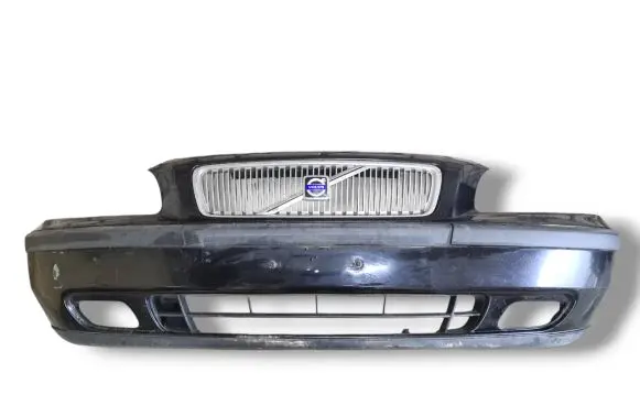 Volvo V70 Front bumper 09484238