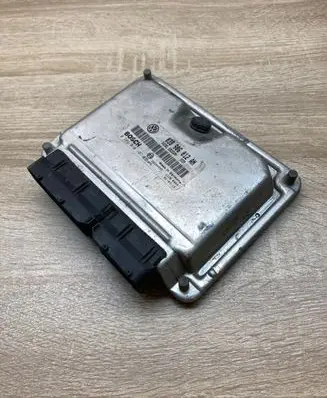 Skoda Fabia Mk1 (6Y) Engine control unit/module ECU 038906012AN 0281010107