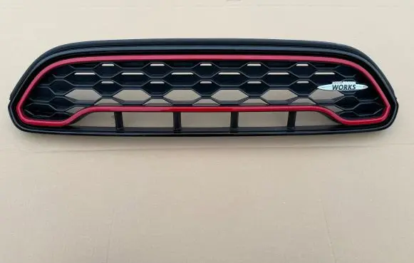 Mini Cooper Countryman F60 Front bumper upper radiator grill 7470512 7405405 5113