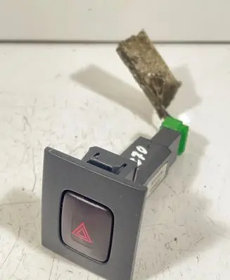 Volvo XC70 Hazard light switch 30710106 10W032