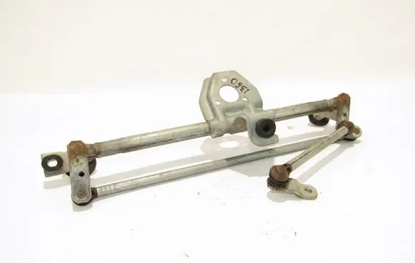 Opel Corsa C Front wiper linkage 