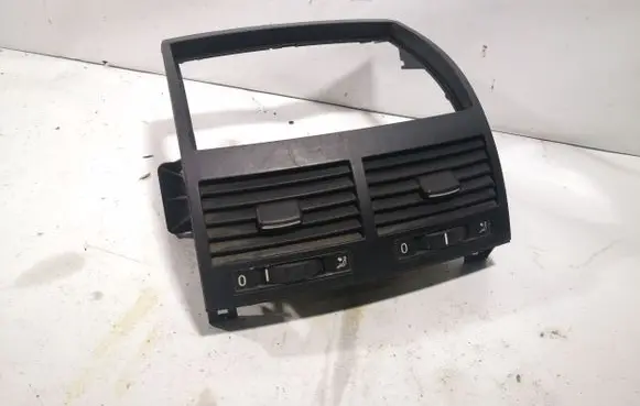 Volkswagen Touareg I Dash center air vent grill 7L6819727M