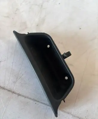 Volvo V70 Tailgate trunk handle TEW000719