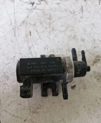 Volkswagen Golf IV Turbo solenoid valve 1H0906627