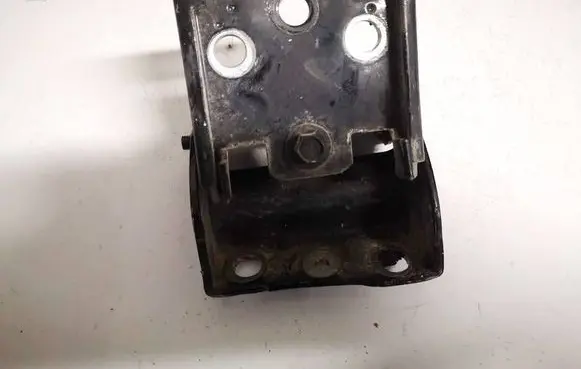 Chrysler Voyager Rear door lower hinge