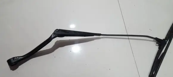 Volvo S70 V70 V70 XC Front wiper blade arm 9178855LH
