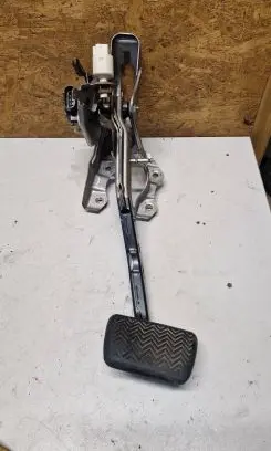 Brake pedal
