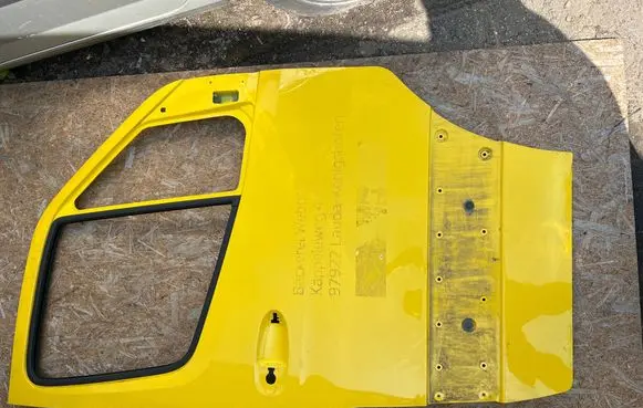 Mercedes-Benz Sprinter W907 W910 Front door A9107202300