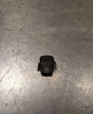 Renault Avantime Child safety switch 2848902 046322A 2072