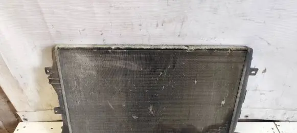 Volkswagen Jetta V Coolant radiator