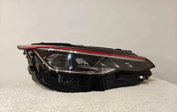 Volkswagen Golf VIII Headlight/headlamp 5H0941060K 1712QF200C9G MB40432