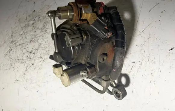 Toyota Verso Fuel injection high pressure pump 221000R040 HU2940000710 02587
