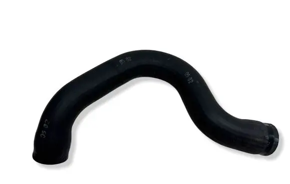 Volvo V70 Engine coolant pipe/hose