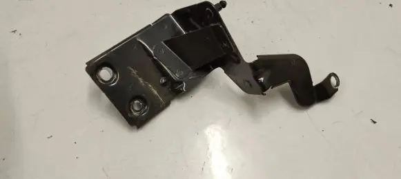 Seat Leon (5F) ABS pump bracket 5q1614235