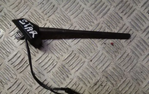 Mitsubishi Space Star Radio antenna 