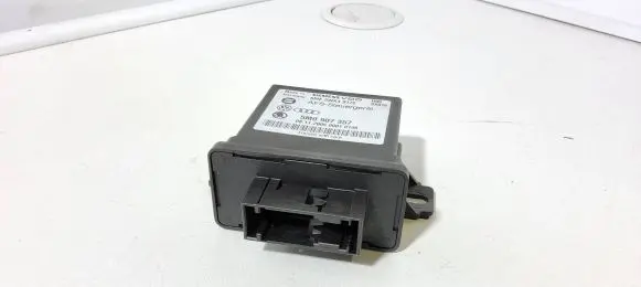 Volkswagen PASSAT B6 Light module LCM 5M0907357 5WK49172