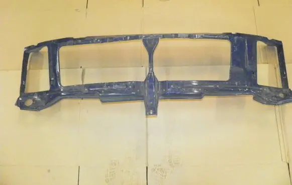 Volkswagen II LT Top upper radiator support slam panel