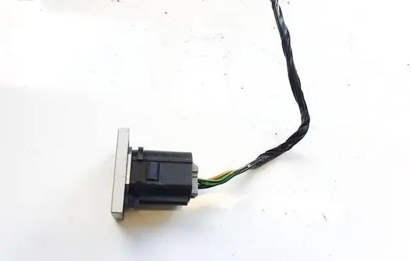 Ford Kuga I Windscreen/window heater switch 8v4t18c621aa