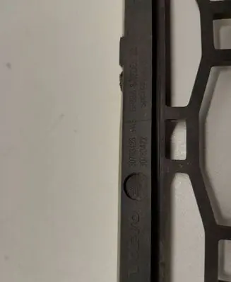 Volvo XC60 Front bumper lower grill 30763423 30763422