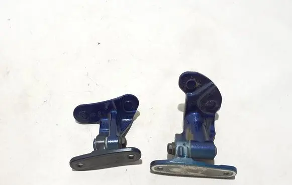Mercedes-Benz GLE W167 Rear door upper hinge A1677304400