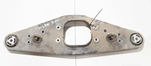 Mercedes-Benz E W211 Engine mount bracket a2303521806