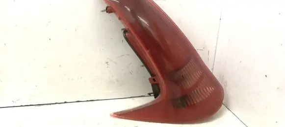 Peugeot 206 Rear/tail lights RS102