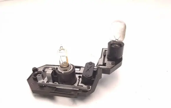 BMW 5 F10 F11 Tail light bulb cover holder 7263535