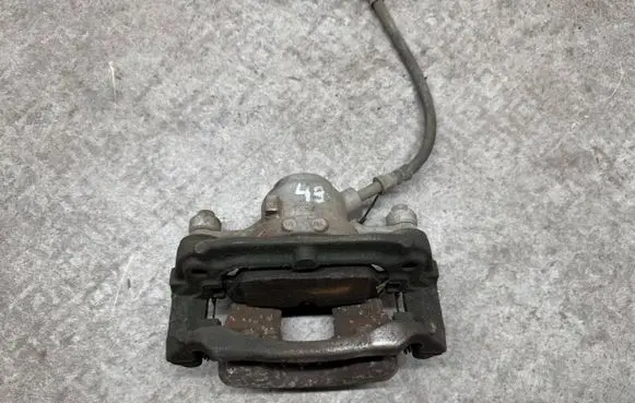 BMW i3 Front brake caliper 6860269