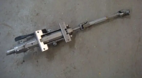 Skoda Octavia Mk3 (5E) Steering wheel axle