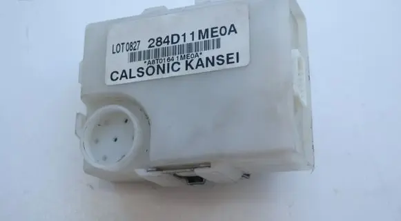 Mercedes-Benz E W212 Keyless (KESSY) go control unit/module 284D11ME0A